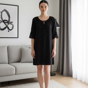 NWT Ladies Naif Petite Navy Blue V-Neck Tunic Dress with Lace Trim Details PS